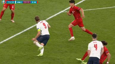 欧洲杯英格兰踢飞点球,欧洲杯巨大争议判罚