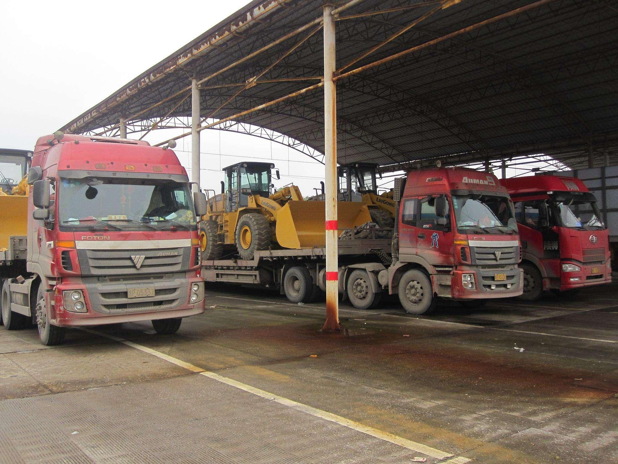 养重卡一个月能挣多少钱,养一辆卡车都有哪些成本