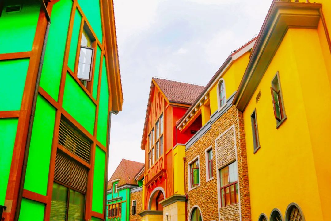 璇棷绔ヨ瘽灏忛晣,璇棷绔ヨ瘽涓栫晫