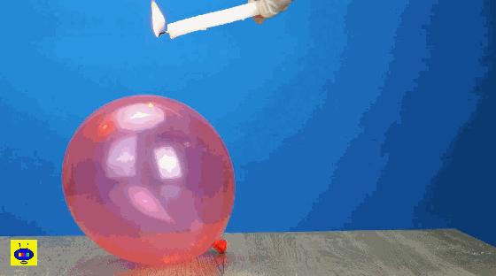 往气球里加水,往气球上涂什么会破