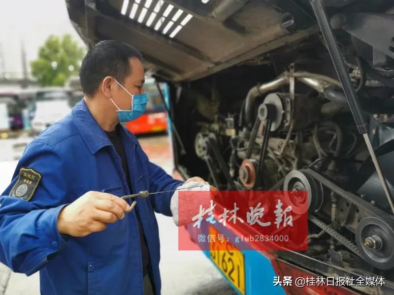 “爸，我已经撤离战场了”！桂林“最美逆行父女档”到底是怎样的组合？