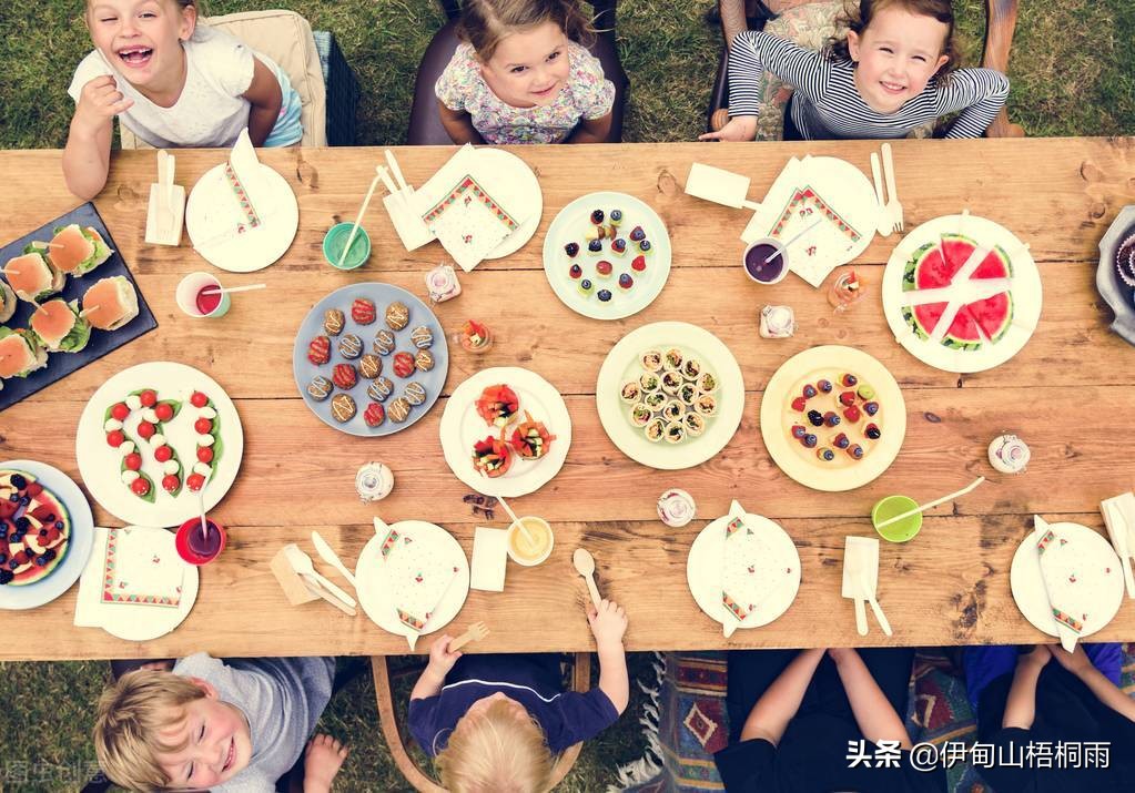 极简生活每月花费500元,极简生活是怎样攒钱的