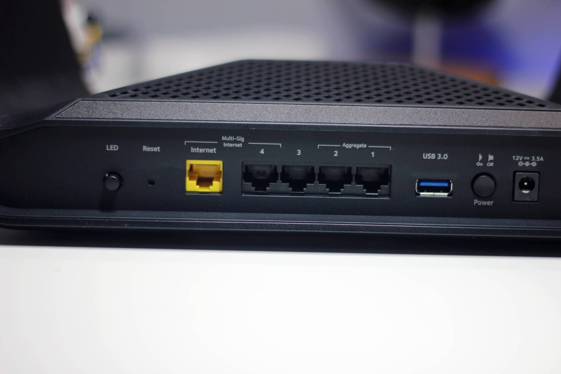 网件夜鹰rax70,网件夜鹰x10路由器