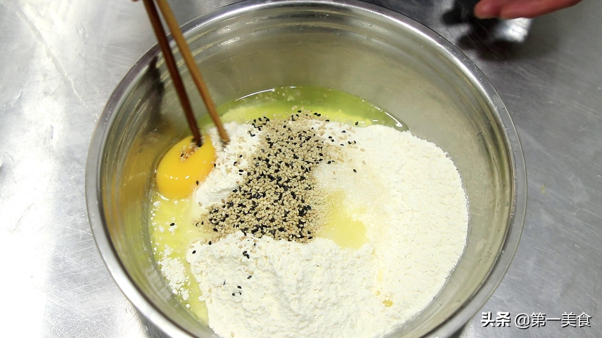 正宗酥脆麻花的做法,麻花不要苏打的做法