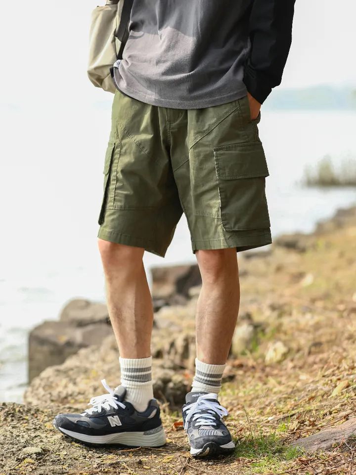 男生夏天穿短裤还是长裤,夏天短裤穿搭男生