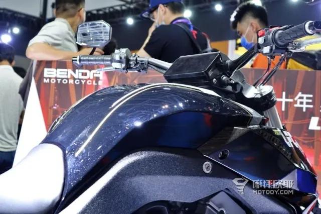 新款燎火700价格,2023款燎700