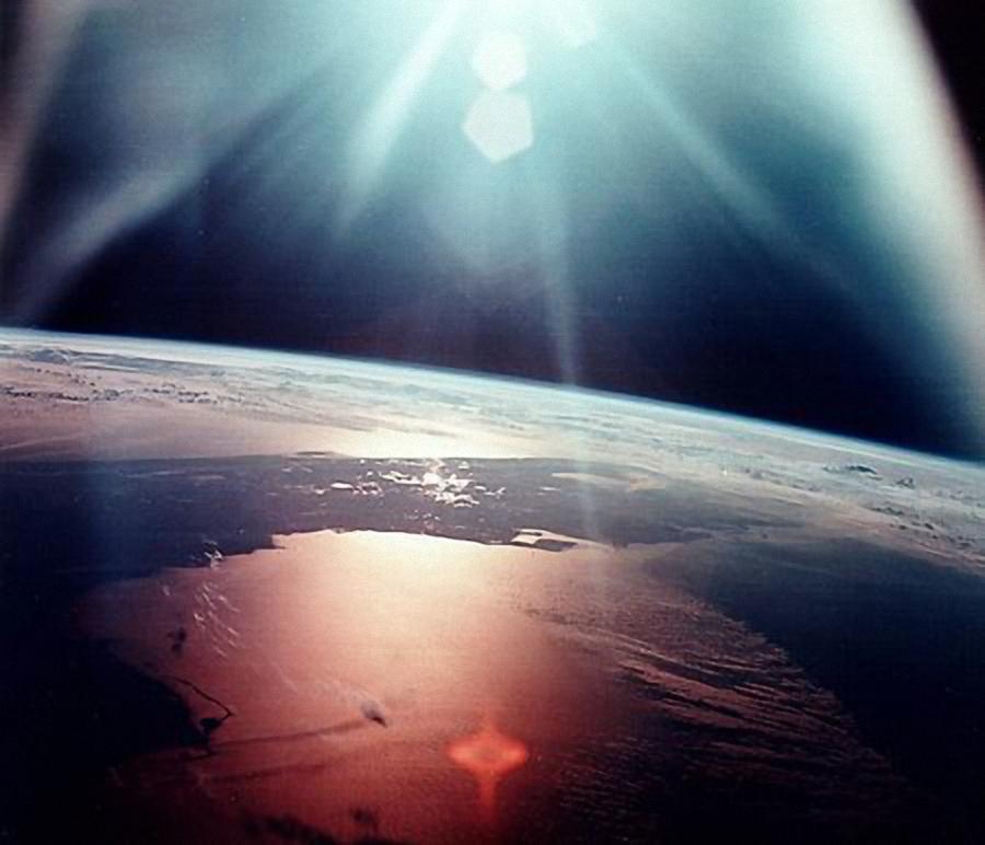 在大气层里“打水漂”，原来这才是登月后安全返回的最重要一步