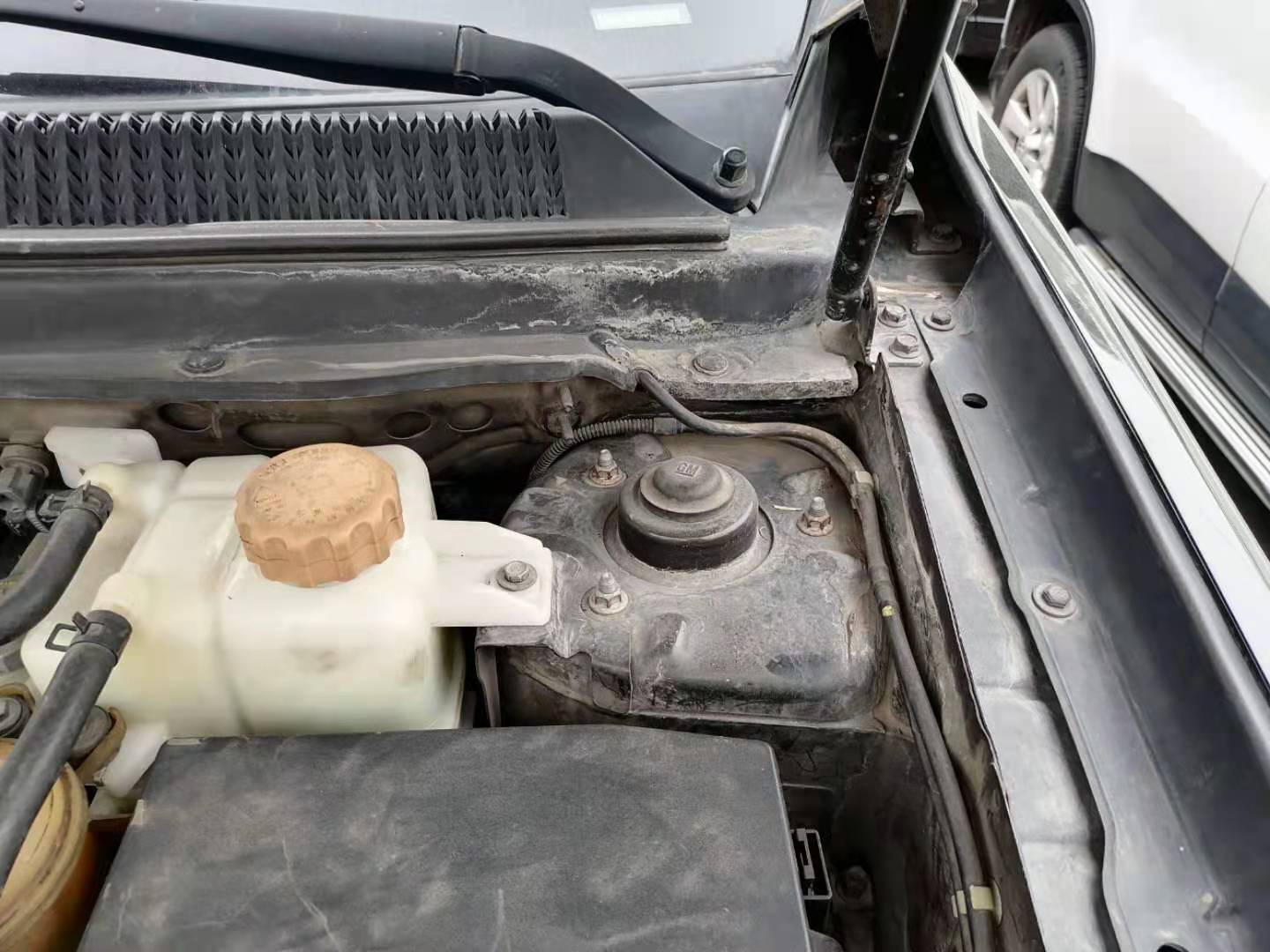 13年进口科帕奇2.4四驱7座,12年科帕奇2.4排量四驱价格