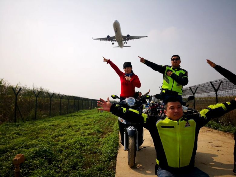 钦州识途机车俱乐部,钦州摩托车女孩