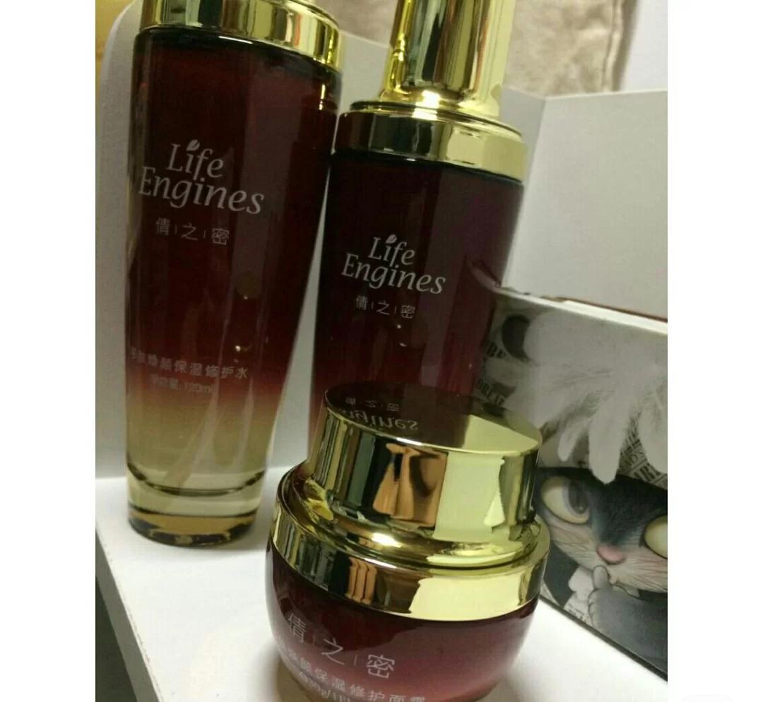 ahc神仙小水乳测评秋天可以用,cemoy和ahc水乳哪个好