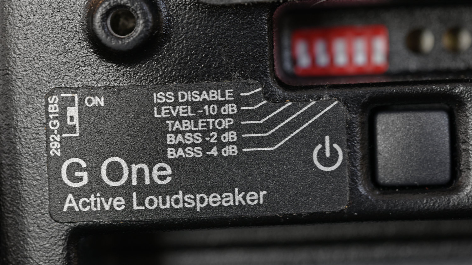 g-one闊崇 (鐪熷姏g one 闊崇)