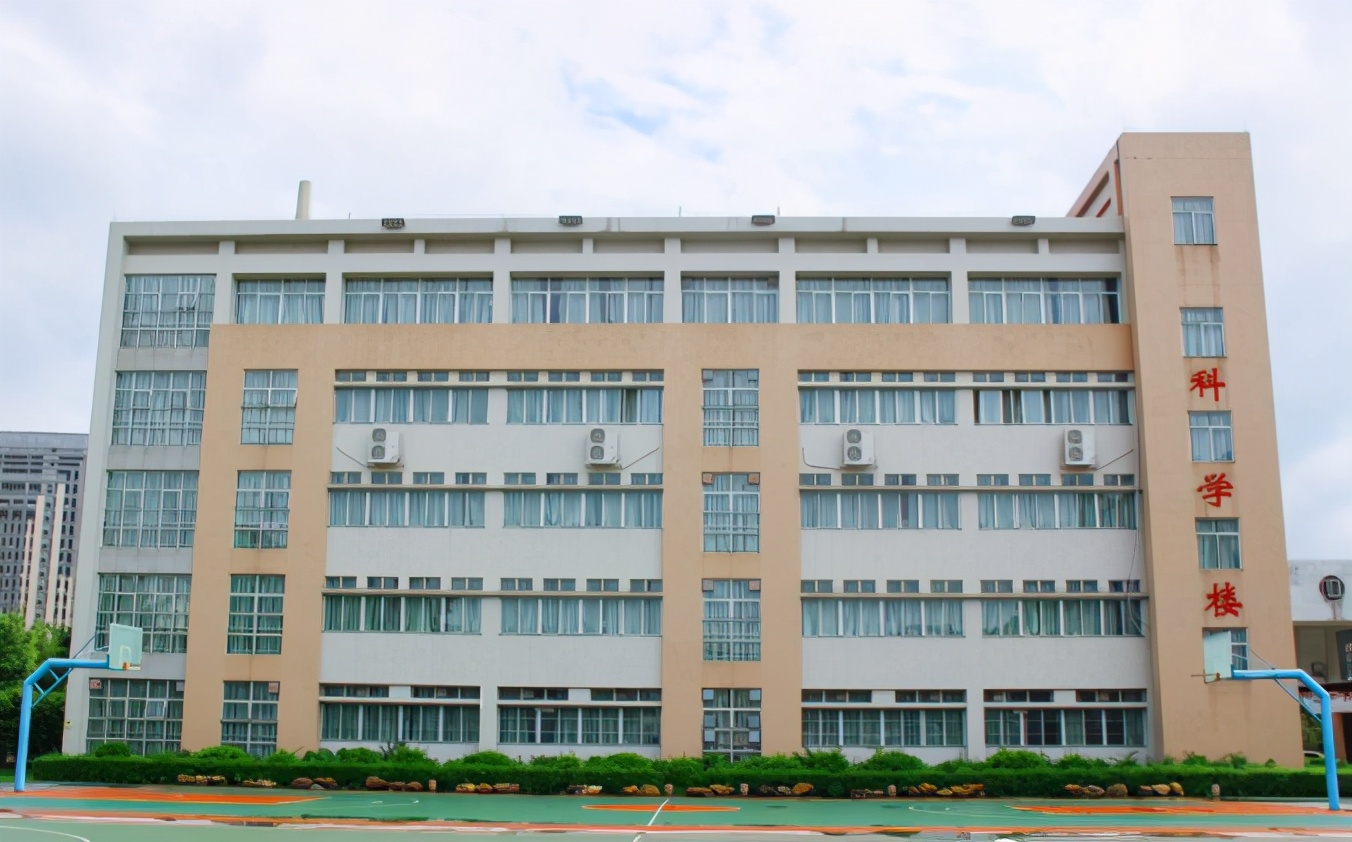 怀念母校实验中学,新兴县实验中学