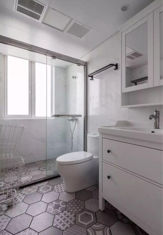 新手卫生间贴瓷砖最好的方法,卫生间贴瓷砖最新方法