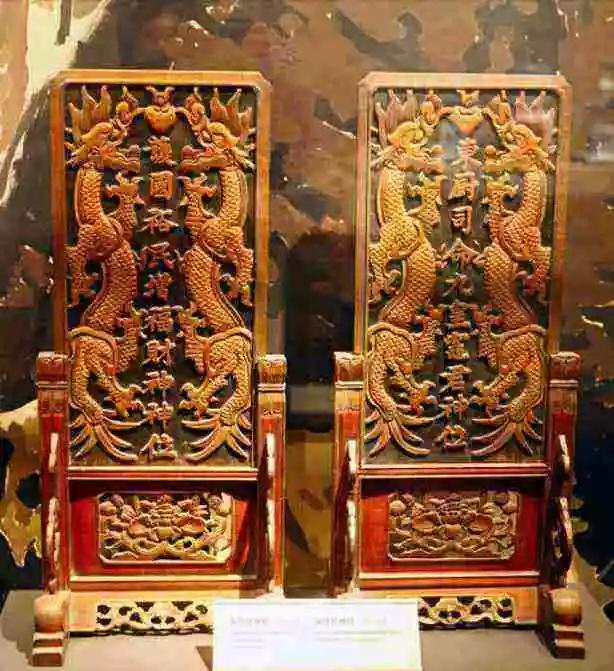 世界上最奢华的宫殿是什么宫殿,世界上现存最大最完整的木质宫殿