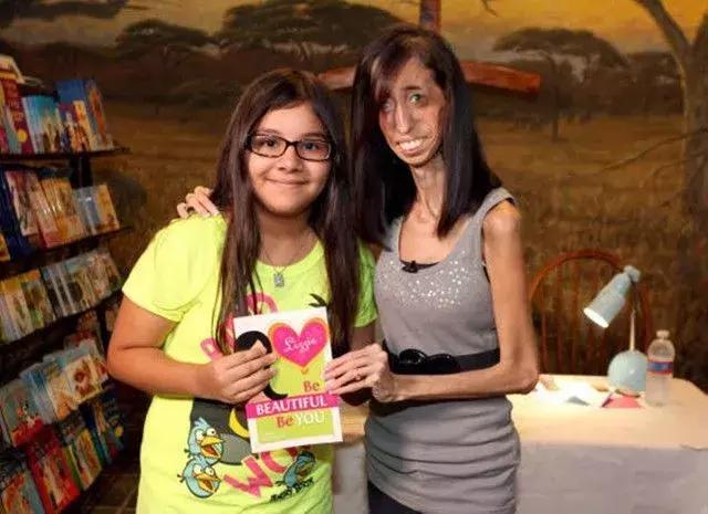 丑陋的艺术品,被人嘲讽丑