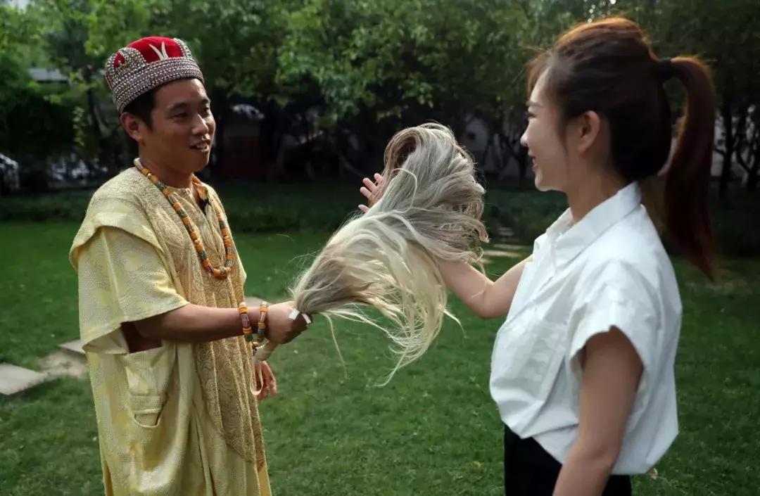 为什么非洲喜欢让中国人当酋长？（以及能娶几个老婆）