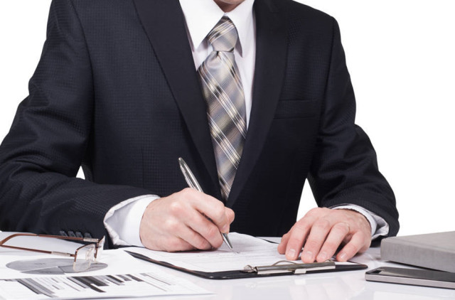 遗产继承纠纷案中会查银行流水吗,家庭遗产继承纠纷案件的追诉时效