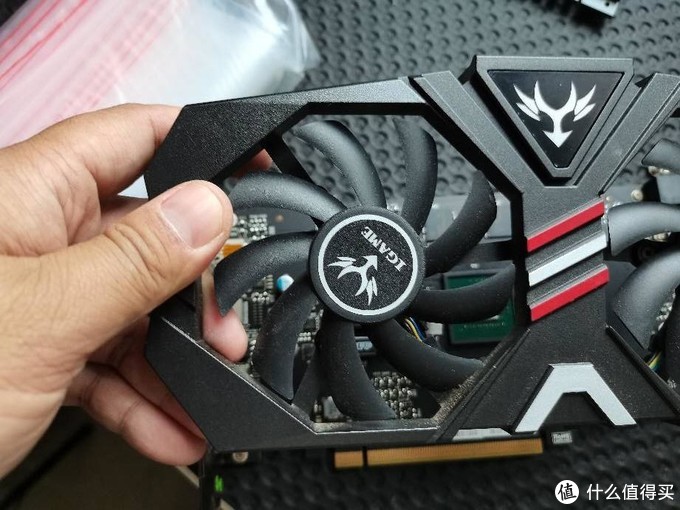为省钱DIY更换显卡风扇，差点玩废！新手来看，干货满满