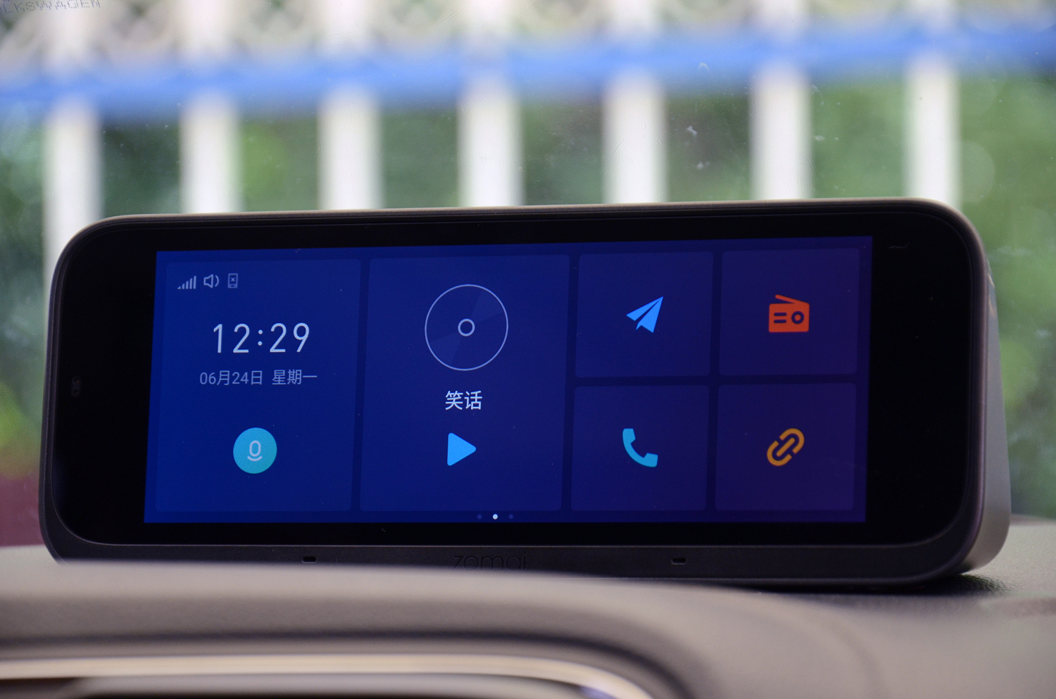 小米70迈“智能行车助手”评测，内置小爱同学，ADAS驾驶辅助