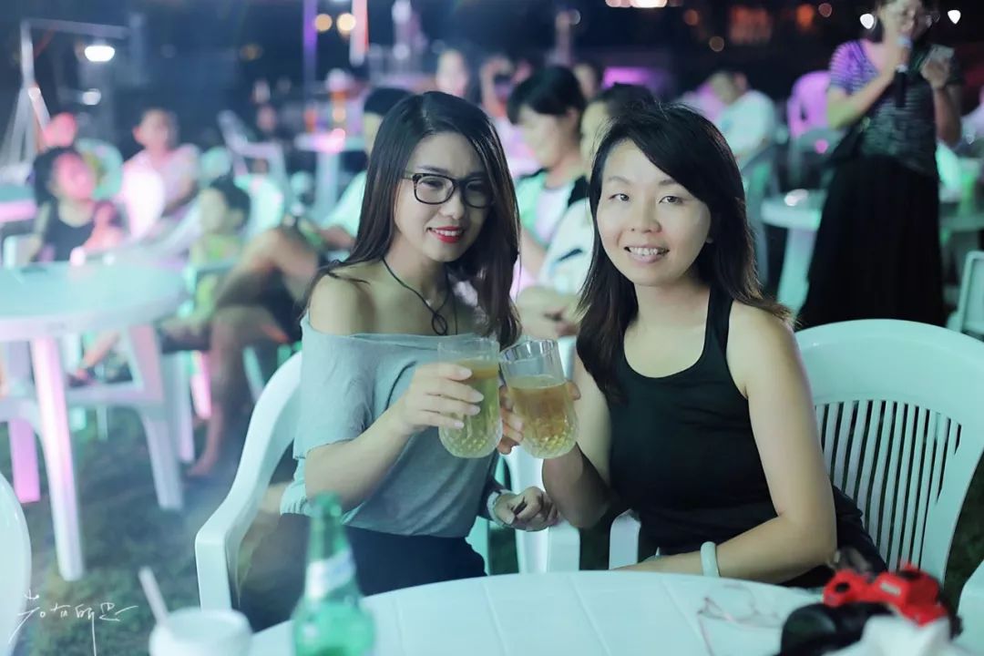 房车露营旅行推荐,自驾出游露营野炊房车营地