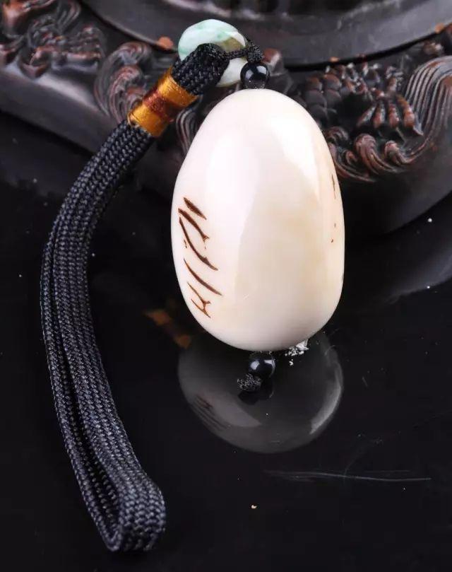 这10种文玩都是违禁品最好别碰,国家明令禁止的文玩有了会如何