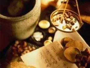 附子和川乌草乌功效区别,附子川乌草乌的关系及减毒方式