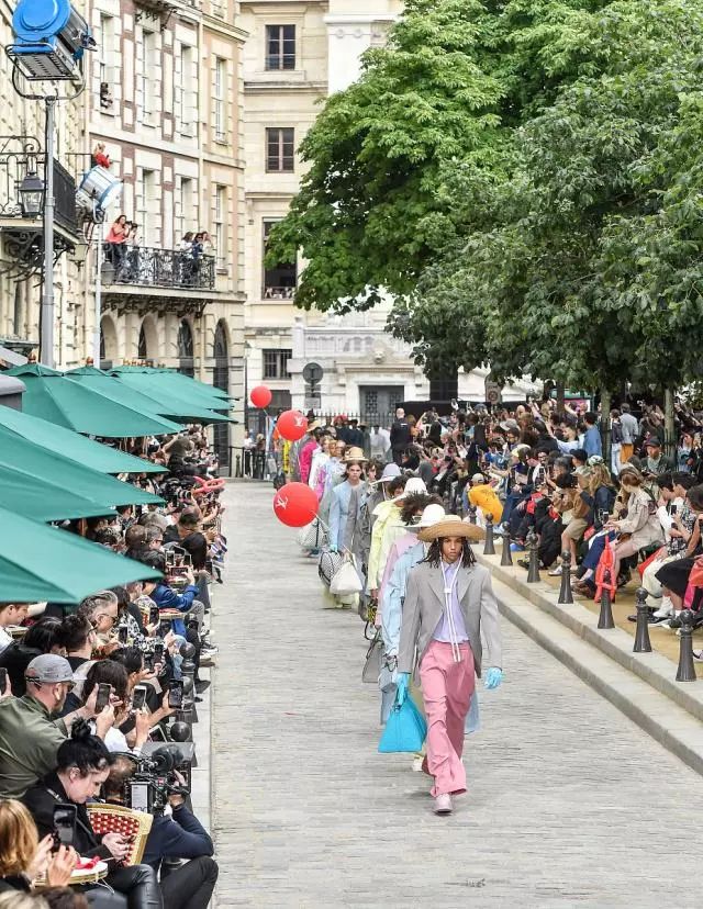 买手店怎么分辨真假,买手是怎么看设计师品牌的档次