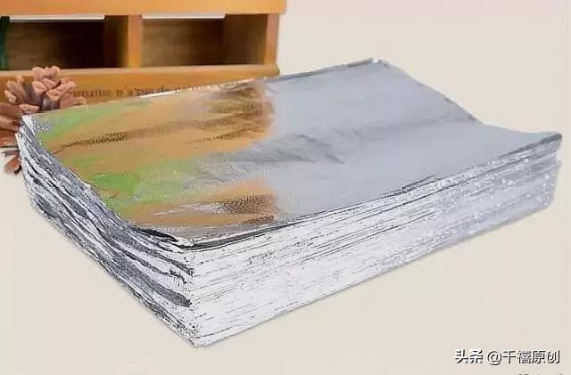 塑料管冒充手镯,一根塑料管就能冒充百万飘花镯