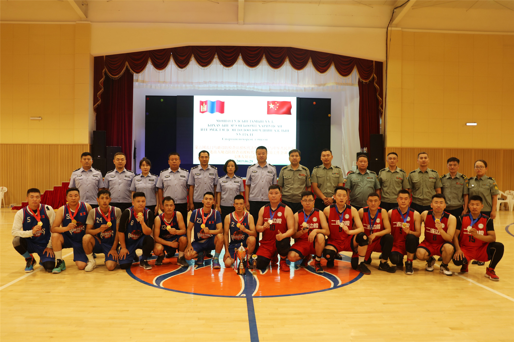 架起党群警民关系连心桥,警务合作