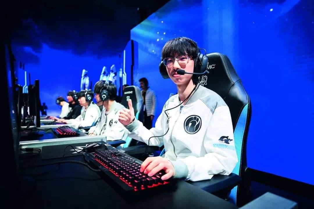 lgd最新比赛消息lol,lgd再次进入世界赛