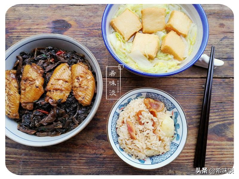 家庭外卖18块两荤一素,一个人在家不想做饭每天吃两餐