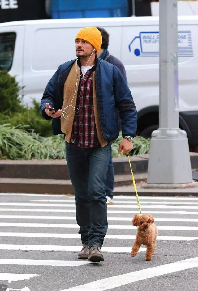 灯芯绒和天鹅绒的区别,灯芯绒和天鹅绒面料区别