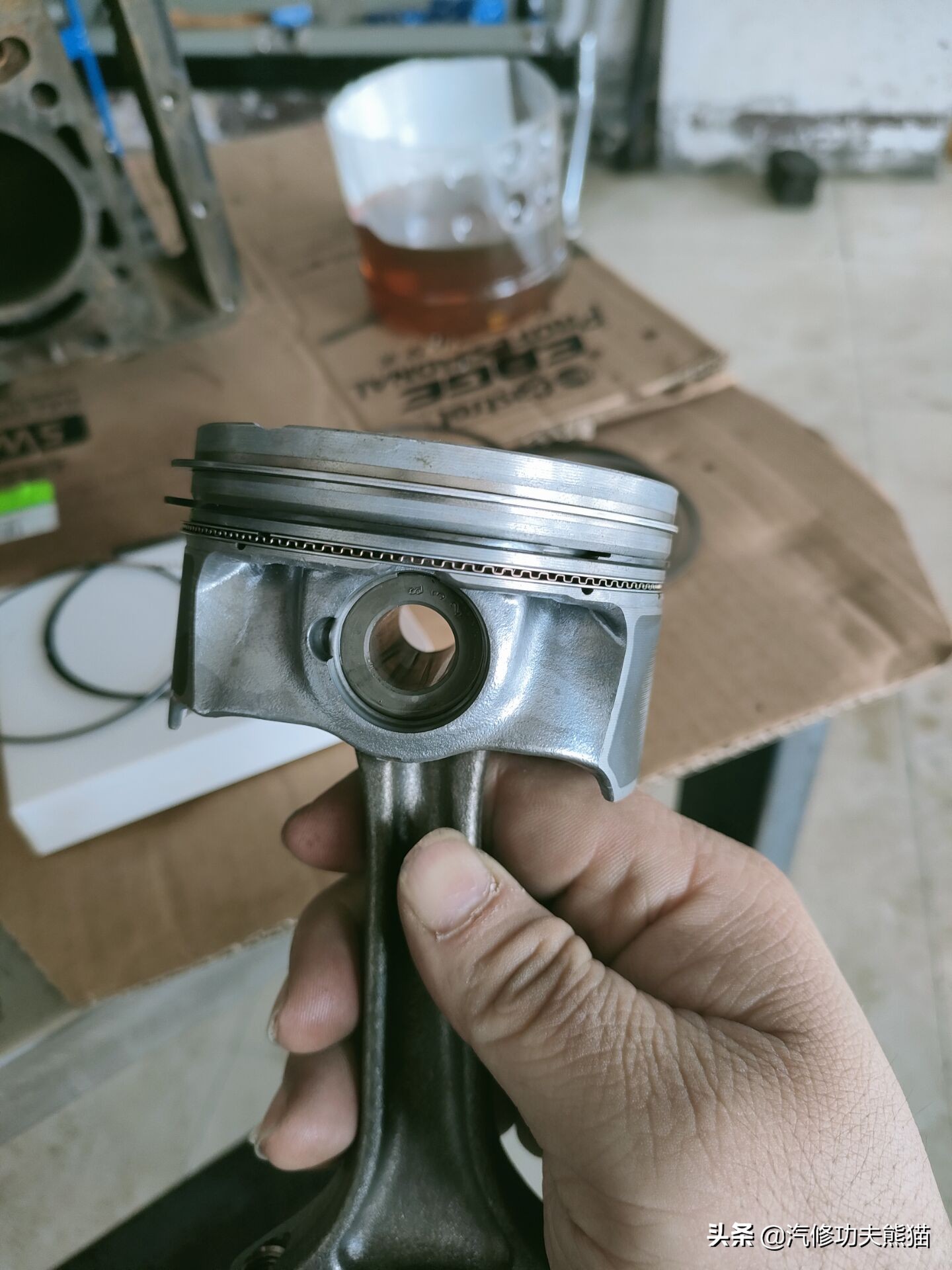 挑战奥迪A6低油耗,2009款奥迪a6l2.0t烧机油严重吗