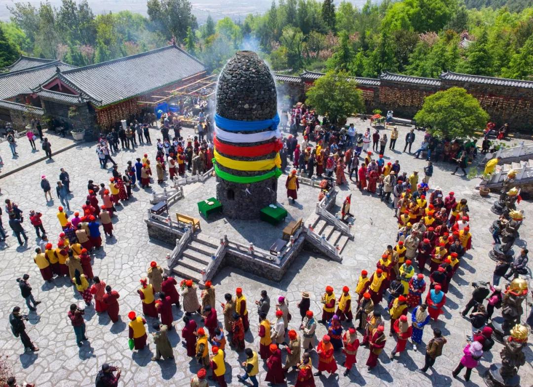 丽江到梅里雪山小众路线,丽江周边最小众的雪山
