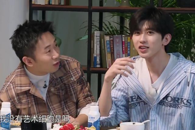 奔跑吧第四季第二期感动场面,奔跑吧宝藏