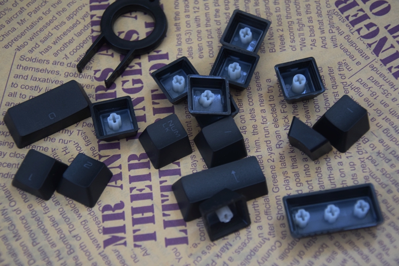 AJAZZ黑爵AK535机械键盘,原厂樱桃轴,299元体验还不错