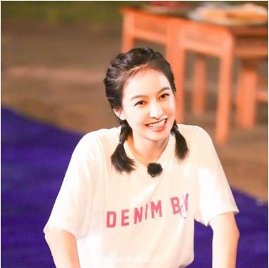 额头凸窄适合的发型女,额头扁脸长适合什么发型女