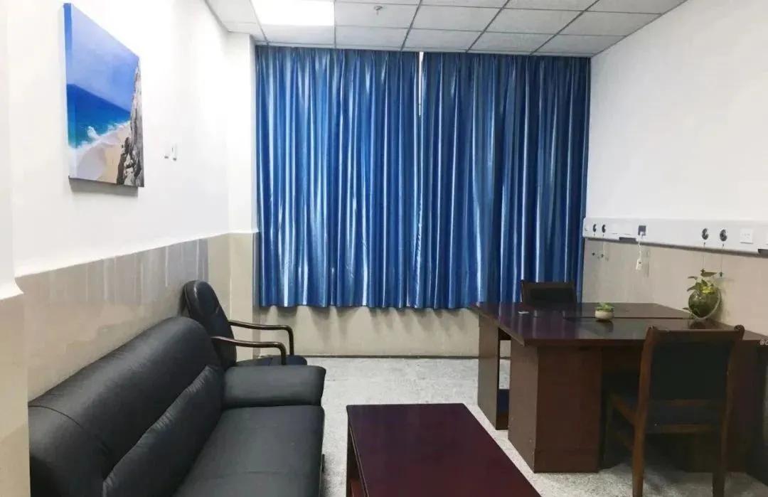 筠连县医院体检咨询电话,筠连县人民医院咋样