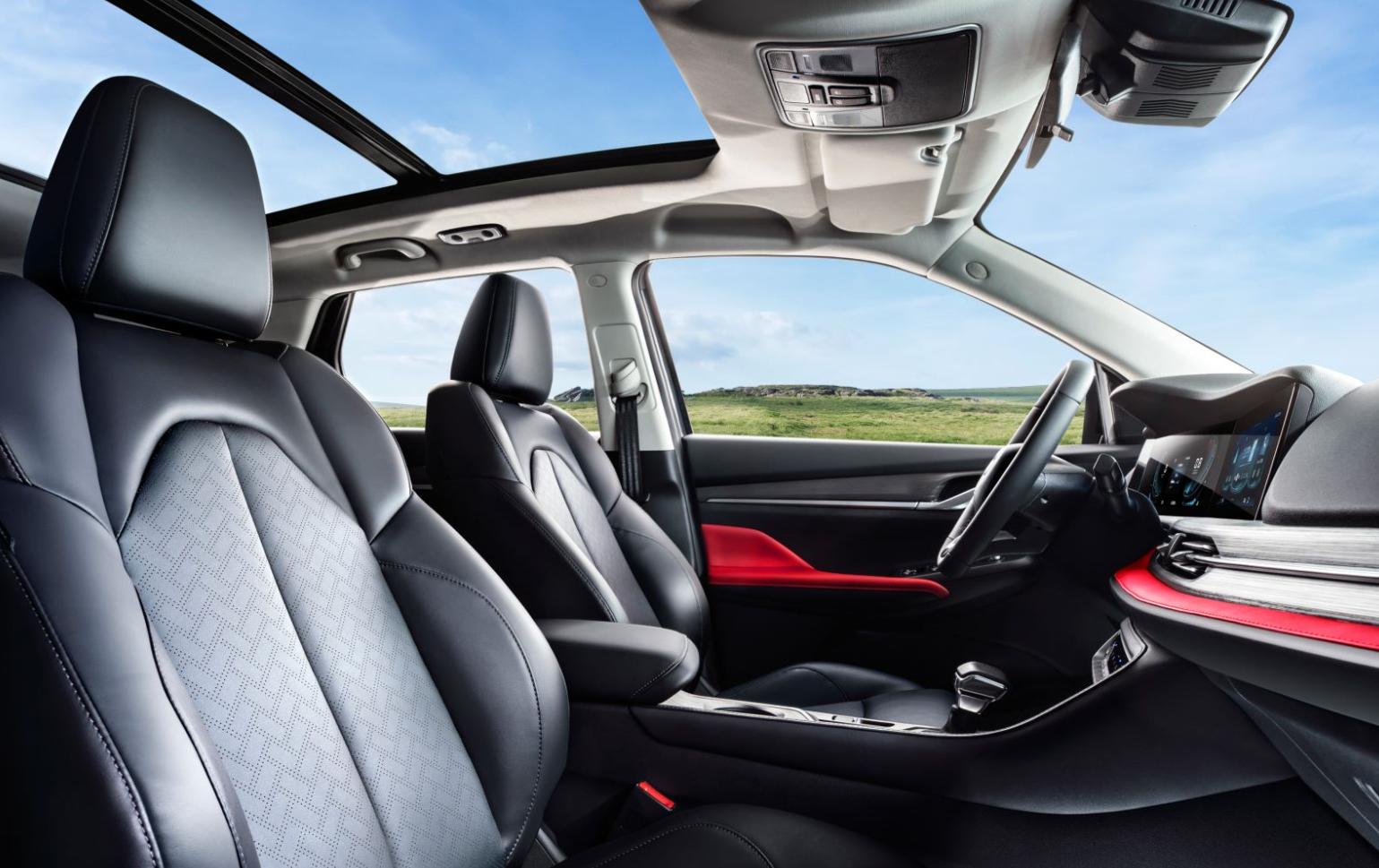 长安蓝鲸版大七座,长安新一代蓝鲸2.0t解析