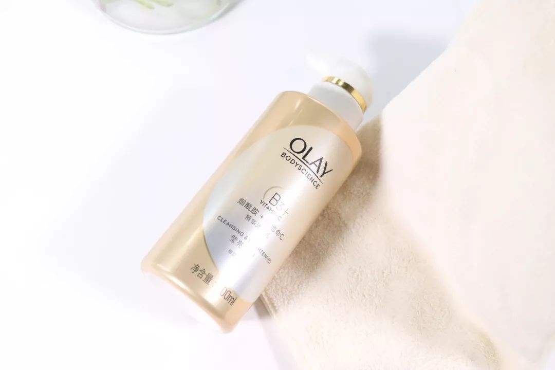 要做发光发亮的女孩,要做闪闪发光的女孩