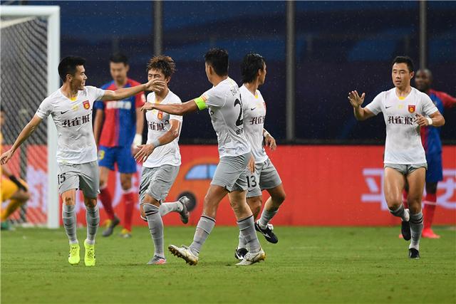 中超足球史上最惨烈打架,中超联赛最严重的球员群殴事件