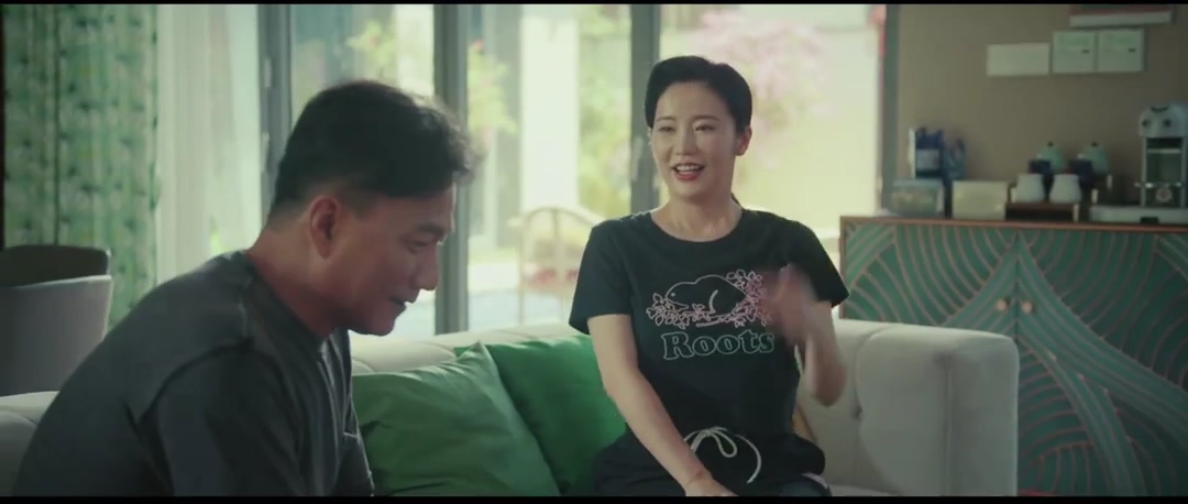 假日暖洋洋老严最后跟谁在一起了,假日暖洋洋老严和暖暖在一起了吗