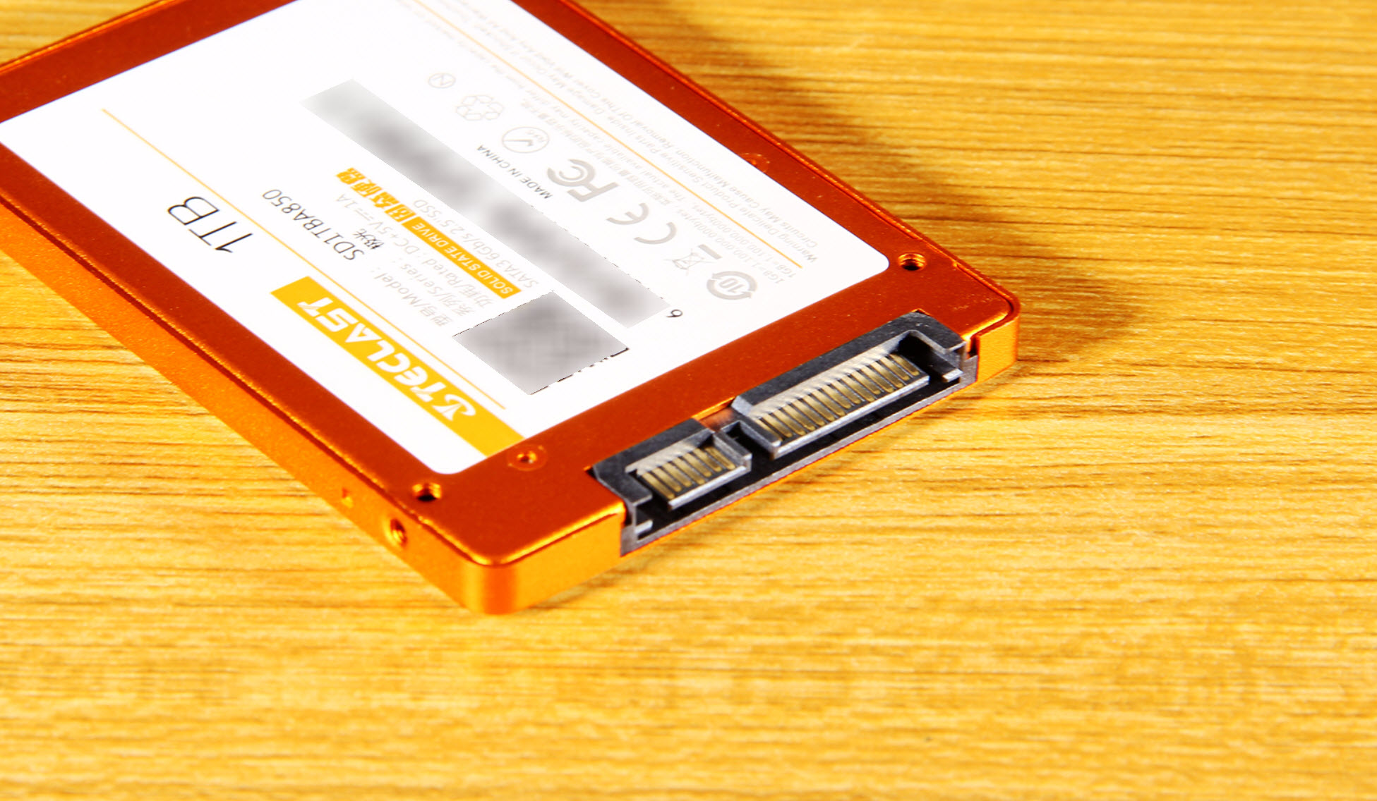 台电极光固态硬盘优点,台电极光ssd