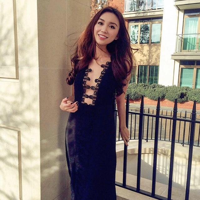 赌王最美外孙女照片,赌王最美女儿访谈