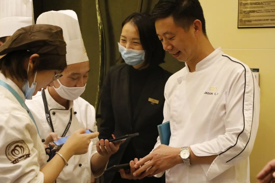 探访欧米茄总部,欧米奇西点西餐学院参观