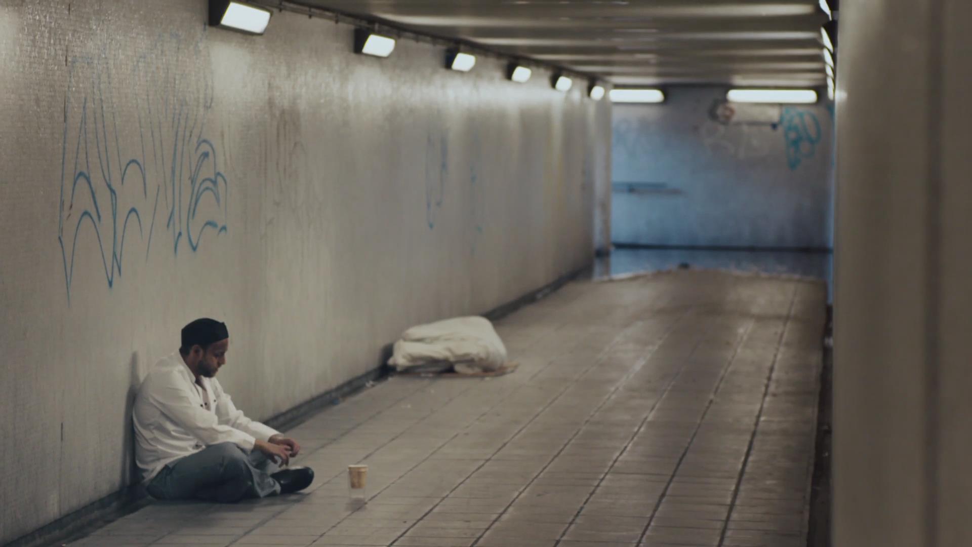 运背暂落魄重振待来时