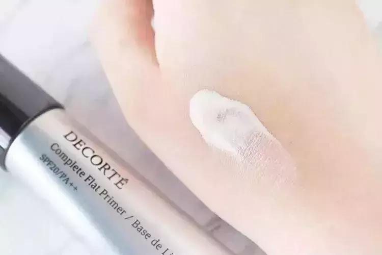 贵妇隔离和普通隔离的区别,贵妇隔离霜有什么作用