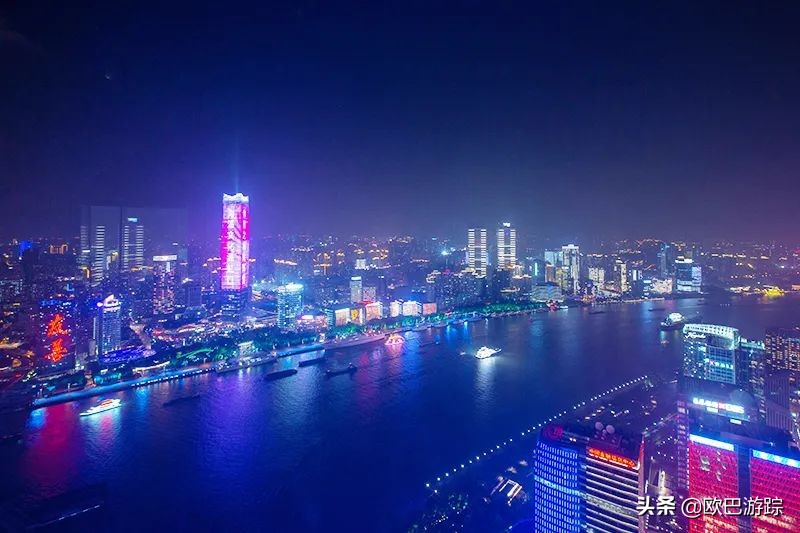 上海东方明珠塔里藏了一个酒店,你知道东方明珠有个酒店吗