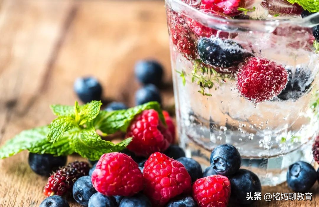 小神兽的假期生活篇：好事、囧事大盘点，家有貂皮胜过小棉袄