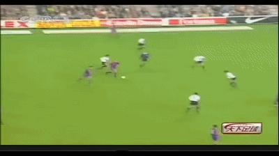 绿茵信仰罗纳尔多第三关花式,冲阵无双